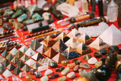 Pyramides d'Orgonite : Que sont-elles et à quoi servent-elles ?
