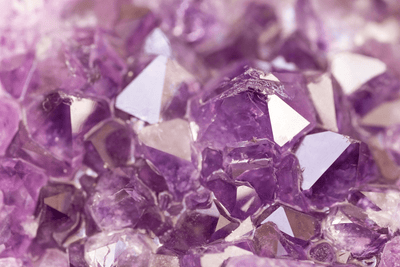 Lithothérapie : Quelles pierres et cristaux utiliser pour la confiance en soi ?