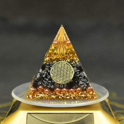 Pyramide d’énergie Reiki en orgonite