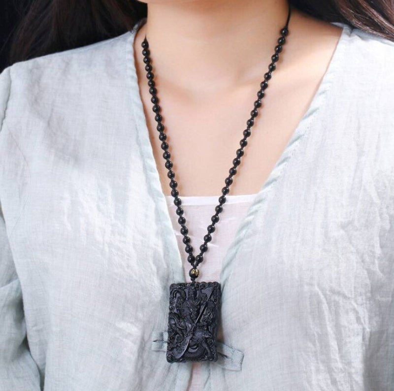 Collier de protection Guan Yu en obsidienne noire