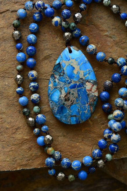 Collier bohème luxe en pierres naturelles