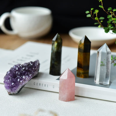 Coffret de cristaux uniques naturels