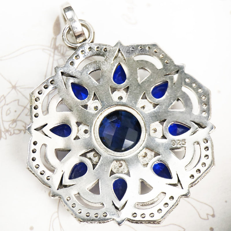 Pendentif fleur de Lotus bleue en argent massif