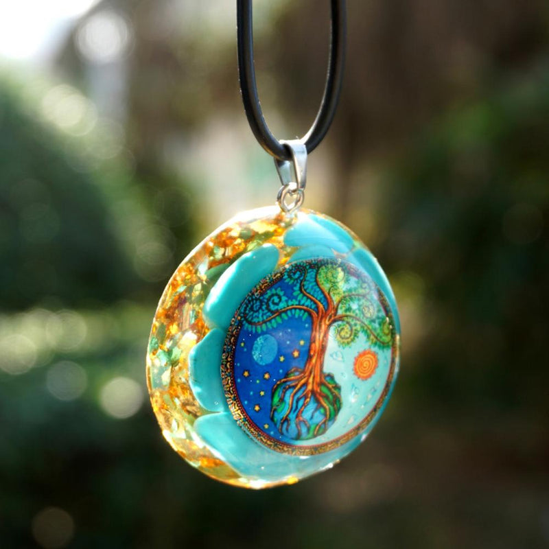 Collier pendentif Arbre de vie en orgonite