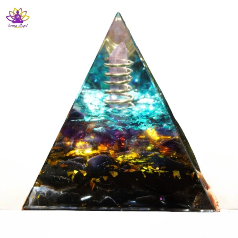 Pyramide orgonite pointe de cristal rose